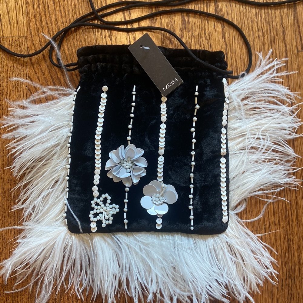 Azeeza draw string bag - Picture 2 of 4